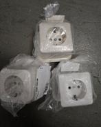 3x opbouw WCD wandcontactdoos Gira en Busch Jaeger P25, Ophalen of Verzenden, Nieuw, Stopcontact