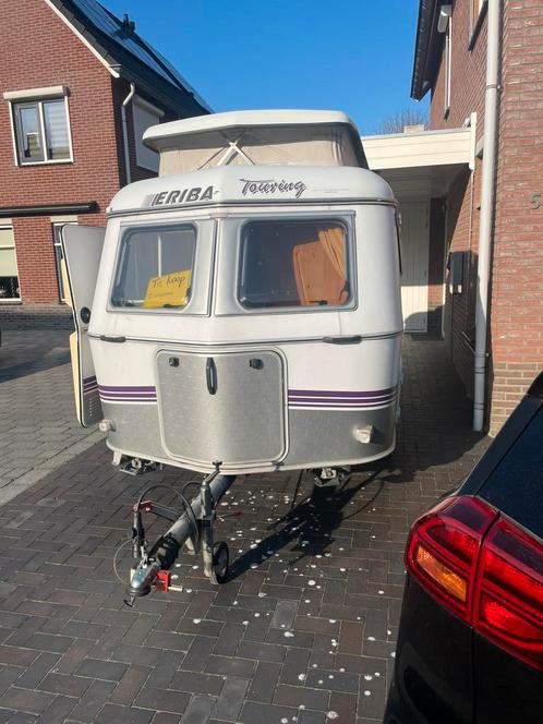 Eriba Touring Triton TM 420, helemaal compleet!, Caravans en Kamperen, Caravans, Particulier, tot en met 2, 750 - 1000 kg, Treinzit