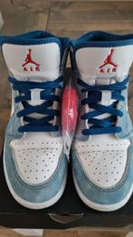 Nike Air Jordan 1 Mid SE French Blue mast 38,5, Ophalen of Verzenden, Zo goed als nieuw, Schoenen