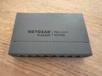 NETGEAR GS108E 8-Poorts Gigabit Smart Managed Switch, Computers en Software, Netwerk switches, Ophalen of Verzenden, Zo goed als nieuw