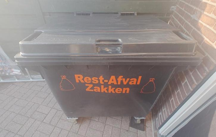Te koop Rolcontainer 1100 liter Nieuwstaat, Huis en Inrichting, Woonaccessoires | Prullenbakken, Zo goed als nieuw, Kunststof
