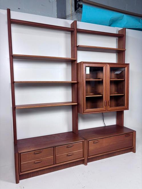 Vintage teak boekenkast deens wandkast wandsysteem, Huis en Inrichting, Kasten | Wandmeubels, Gebruikt, Minder dan 150 cm, 25 tot 50 cm