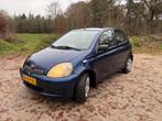 Toyota Yaris 1.3 16V 5DR Linea Luna 2001 Blauw, Auto's, 1299 cc, 31 €/maand, 4 cilinders, Origineel Nederlands