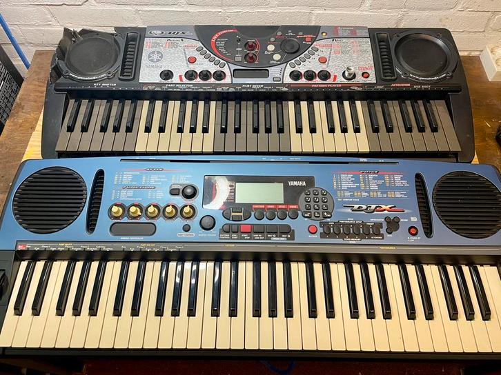2 x Yamaha DJX keyboards versie 1 en 2, Muziek en Instrumenten, Keyboards, Zo goed als nieuw, Overige aantallen, Overige merken