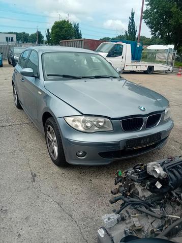 Onderdelen voor een BMW 1-serie E87 bj.2005  beschikbaar voor biedingen