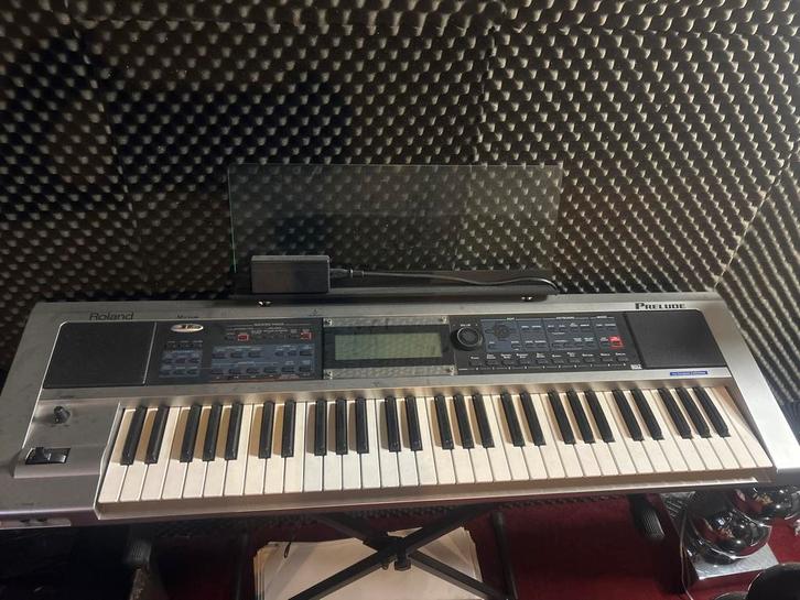 Roland Prelude Keyboard - Goed Onderhouden!, Muziek en Instrumenten, Keyboards, Gebruikt, 61 toetsen, Roland, Aanslaggevoelig