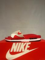 ALS NIEUW! Maat 41 - Nike Air Max 1 Slide White Red, Kleding | Heren, Schoenen, Verzenden, Wit, Nike, Nike