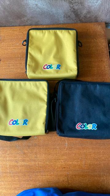 Gameboy Color: Travel Bags ( lees beschijving ) beschikbaar voor biedingen