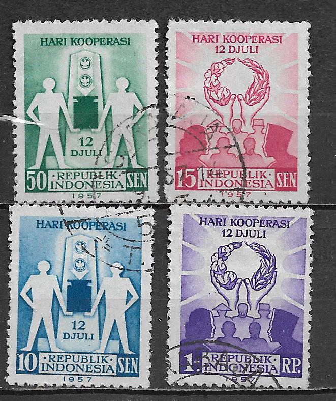 Indonesie 1957 Dag van de Cooperatie, Postzegels en Munten, Postzegels | Azië, Gestempeld, Zuidoost-Azië, Verzenden