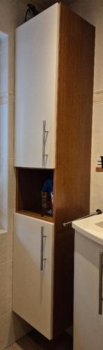 Badkamerkast (180 h) in kersenkleur, Huis en Inrichting, Badkamer | Badkamermeubels, Ophalen, (Half)hoge kast, Minder dan 50 cm