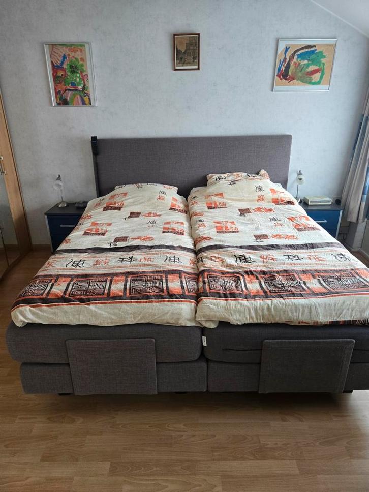 Elektrisch verstelbaar Swiss Sense bed 180x200, Huis en Inrichting, Slaapkamer | Bedden, Zo goed als nieuw, Tweepersoons, 180 cm