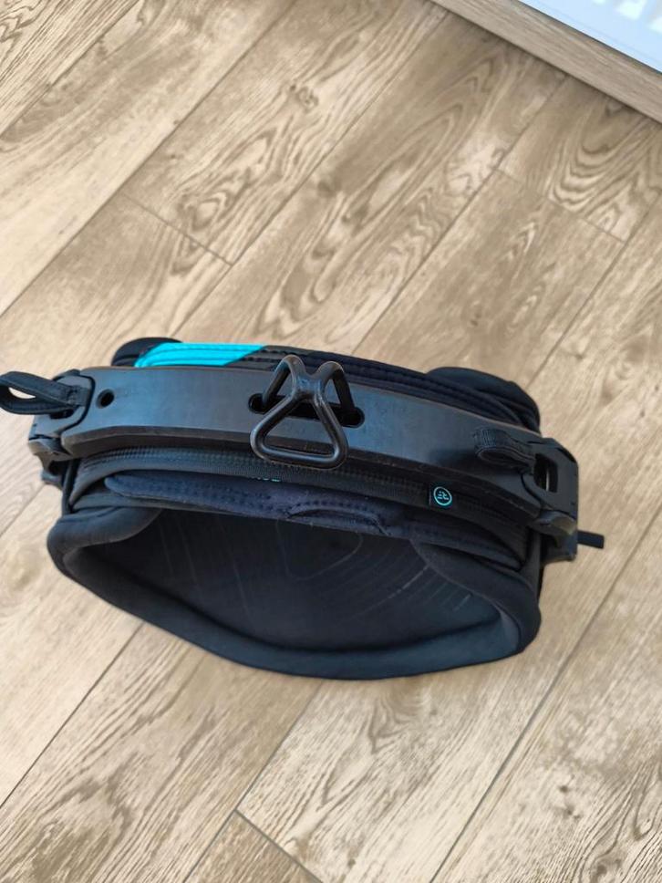 Ride Engine Saber Trapeze Hard Shell - Maat M, Watersport en Boten, Windsurfen, Gebruikt, Minder dan 5 m², Ophalen of Verzenden