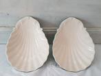 Societe Ceramique 2 antieke schelpen , Pyrofer, Antiek en Kunst, Ophalen of Verzenden