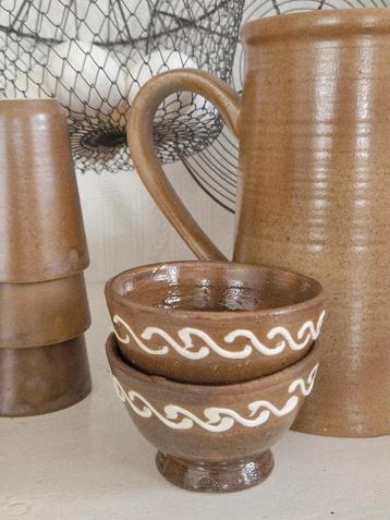 Brocante café au lait bowls beschikbaar voor biedingen