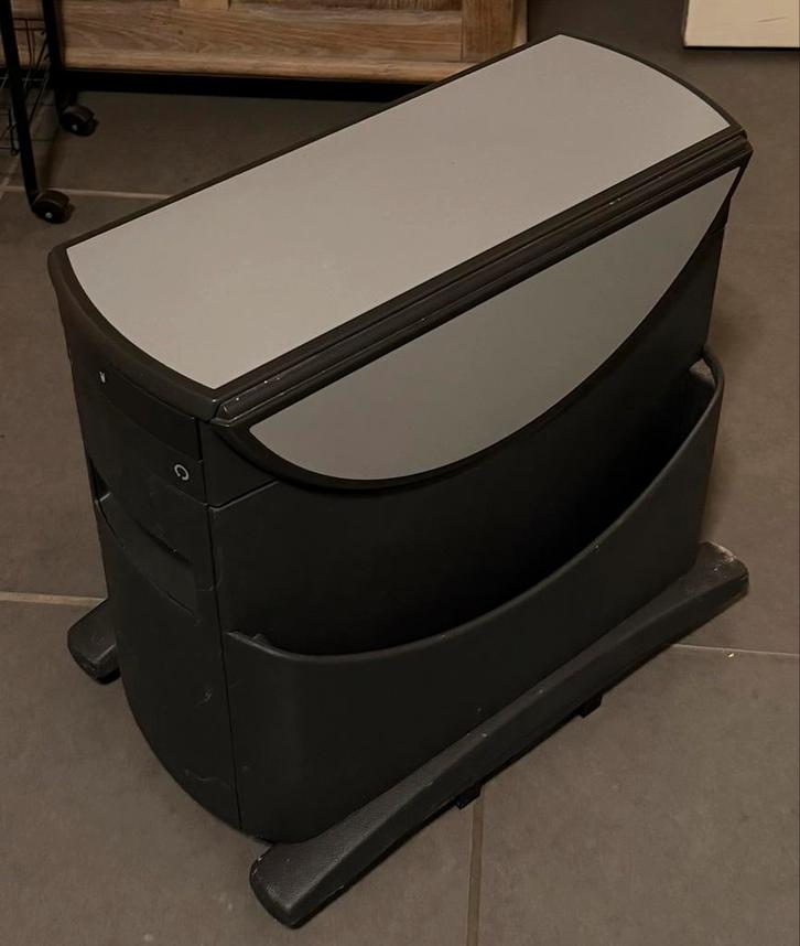 VW Multivan T5 Tafel voor Rails, Auto diversen, Auto-accessoires, Gebruikt, Ophalen