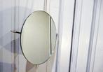 Modern rond spiegeltje in hoogte verstelbaar doorsnede 25cm, Minder dan 50 cm, Gebruikt, Verzenden, Rond