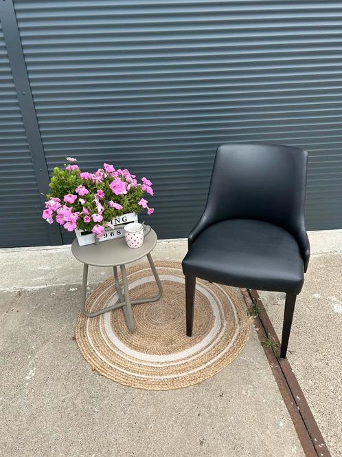 Stoeltje leer zwart, Huis en Inrichting, Stoelen, Nieuw, Leer, Zwart, Ophalen