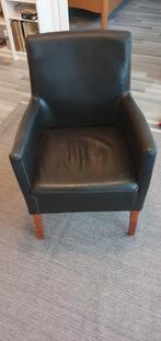 Donker bruine stoel, Ophalen, Gebruikt, Minder dan 75 cm