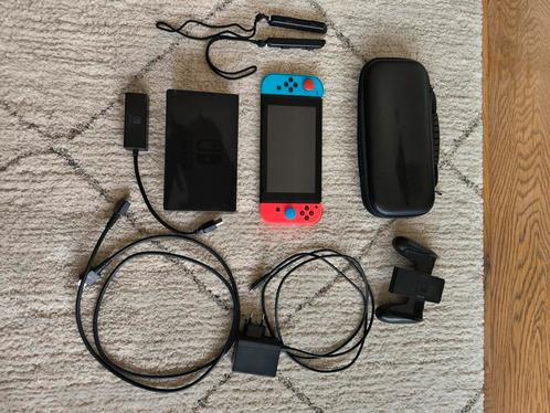 Nintendo switch 1 met accessoires, Spelcomputers en Games, Spelcomputers | Nintendo Switch, Zo goed als nieuw, Switch Original