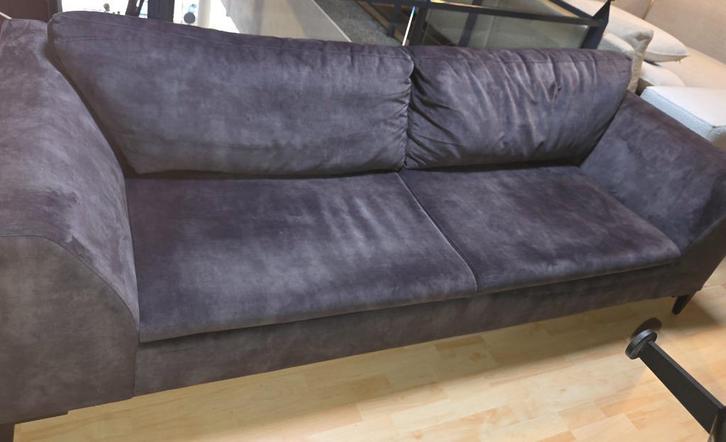 Stijlvolle 3,5 zitsbank - Passe Partout showroommodel, Huis en Inrichting, Banken | Bankstellen, Zo goed als nieuw, Rechte bank