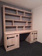 Mooi robuust bureau van gebruikt steigerhout, Ophalen of Verzenden, Zo goed als nieuw