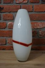 Vintage Murano stijl, witte vaas met rode streep, ., Wit, Aardewerk of Porselein, Ophalen of Verzenden