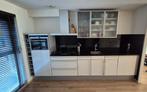Complete Keuken met inbouw apparatuur(vaatwasser nieuw), Huis en Inrichting, Keuken | Complete keukens, Ophalen, Wit, Graniet of Steen