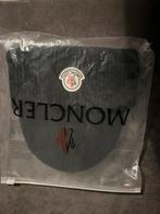 Nieuwe Moncler muts met kaartjes, Ophalen of Verzenden, Nieuw, One size fits all, Hoed