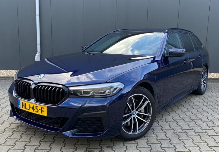 BMW 5-Serie Touring 530e xDrive M Sport Tanzanite Bleu 2021, Auto's, BMW, Particulier, 5-Serie, 4x4, ABS, Achteruitrijcamera, Adaptieve lichten