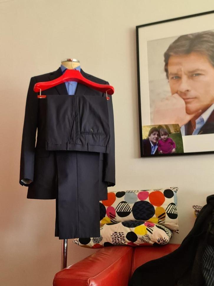 Nieuw Suitsupply kostuum met mooie blauwe kleur maat L 102, Kleding | Heren, Kostuums en Colberts, Nieuw, Overige maten, Blauw