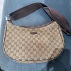 Gucci Schoudertas met GG-patroon, Sieraden, Tassen en Uiterlijk, Tassen | Damestassen, Ophalen of Verzenden, Gebruikt, Bruin, Schoudertasje