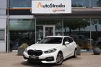 BMW 1-Serie (f40) 116i High Executive 109pk Aut | Stoelverwa, 65 €/maand, Stof, Gebruikt, Met garantie (alle)