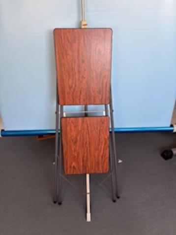 Projectie tafel beschikbaar voor biedingen