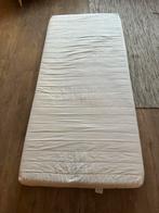 Matras is ongeveer 195 x 90 x 13 cm (l x b x h), Huis en Inrichting, Slaapkamer | Matrassen en Bedbodems, Ophalen, Gebruikt, Eenpersoons