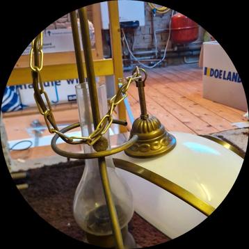 Te koop oude tafel hanglamp beschikbaar voor biedingen