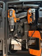 AEG BSB18C3BL met 1 accu 2Ah en lader in koffer, Ophalen of Verzenden, Zo goed als nieuw, Boor- en Schroefmachine