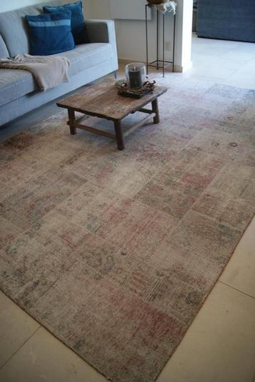 Recoloured handgeknoopt patchwork tapijt  beschikbaar voor biedingen