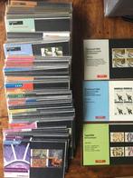 Postzegel mapjes 1-246b + 251 zilveren zegel, Postzegels en Munten, Postzegels | Nederland, Ophalen of Verzenden, Na 1940, Postfris