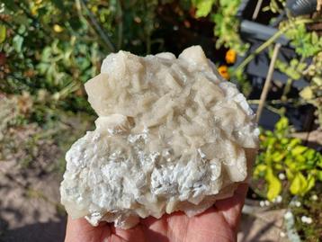 DC2 Dolomiet Calciet Carr. de Ferriere Anduze Gard Frankrijk beschikbaar voor biedingen