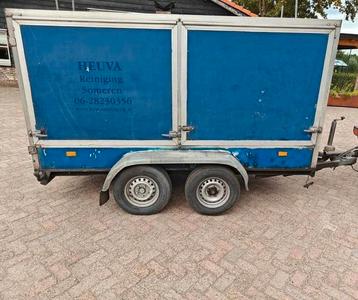 Aanhanger met hogedruk/stoomcleaner (defect) beschikbaar voor biedingen