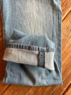 Diesel D-Viker Jeans - B31 L34, Kleding | Heren, Ophalen of Verzenden, Zo goed als nieuw, Blauw, Overige jeansmaten