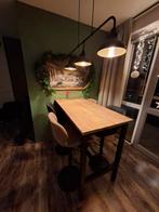 Industriële bartafel 138x68x105 + 4 barstoelen – als nieuw, Ophalen