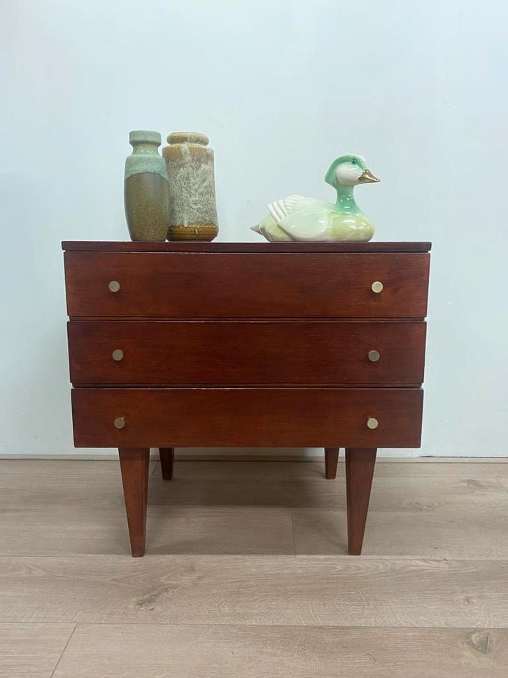 Vintage kastje met 3 lades, Huis en Inrichting, Kasten | Ladekasten, Zo goed als nieuw, Minder dan 100 cm, 50 tot 100 cm, 25 tot 50 cm