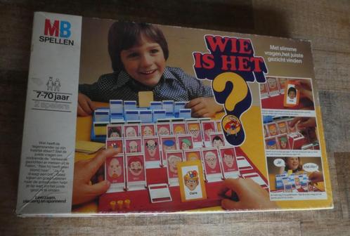 Wie is het? spel lange doos. MB 7 jaar., Hobby en Vrije tijd, Gezelschapsspellen | Bordspellen, Zo goed als nieuw, Een of twee spelers