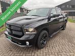 Ram 1500 Sport Crew Cab 4x4, Auto's, Bestelauto's, Gebruikt, Zwart, Leder, Bedrijf