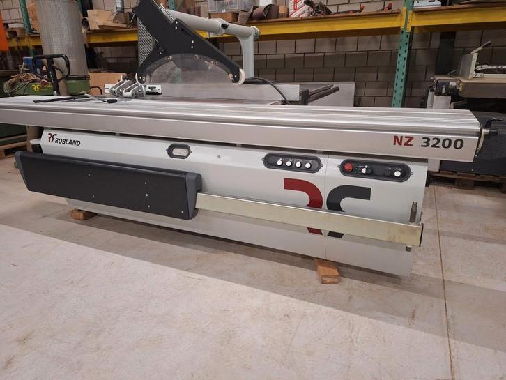 Formaatzaag Robland NZ3200, Doe-het-zelf en Verbouw, Gereedschap | Zaagmachines, Zo goed als nieuw, Overige typen, 1200 watt of meer