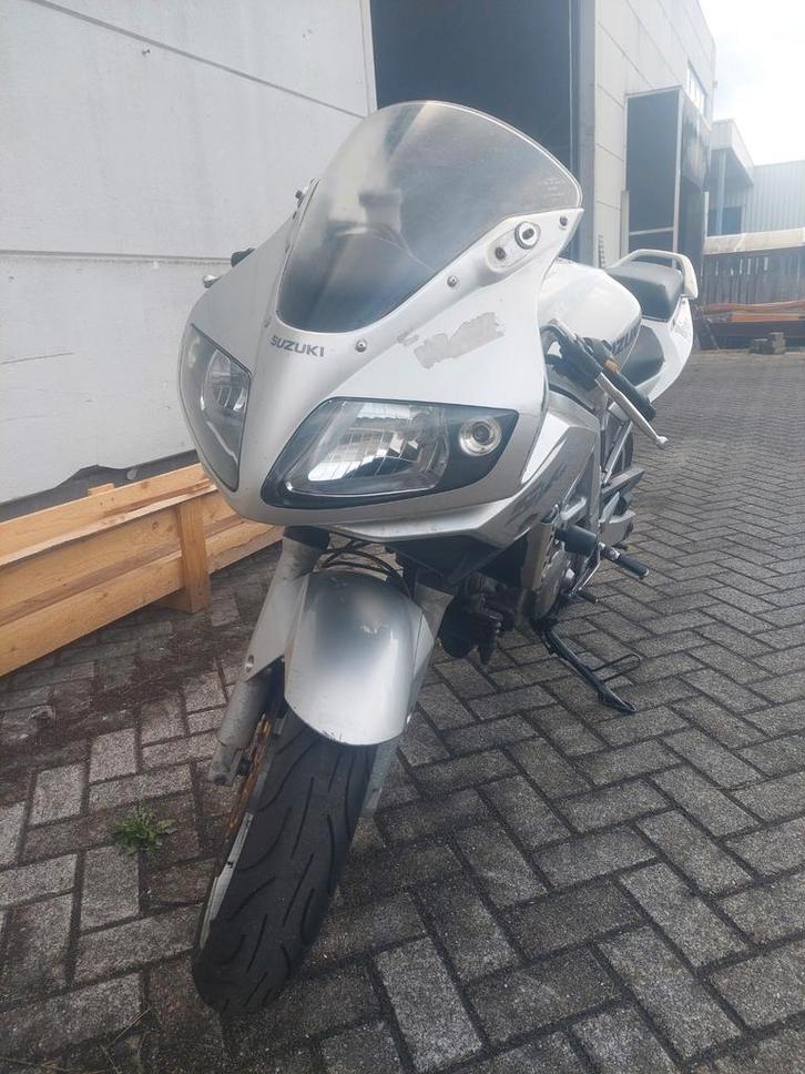 Suzuki Sv650S, Motoren, Motoren | Suzuki, Particulier, Sport, meer dan 35 kW, 2 cilinders, Motorrijbewijs A, Ophalen