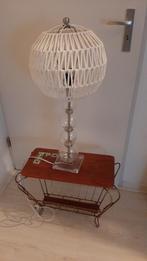 Vintage aparte witte staande lamp, Huis en Inrichting, Lampen | Vloerlampen, Zo goed als nieuw, Glas, Ophalen