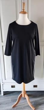 Zwarte jurk met bies maat XL van UpFashion Nieuw!, Zwart, Maat 42/44 (L), Nieuw, Ophalen of Verzenden