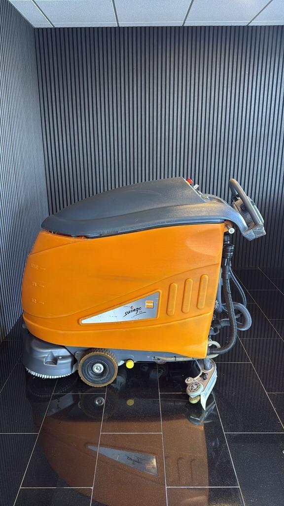 Taski 1650, Doe-het-zelf en Verbouw, Reinigingsmachines, Gebruikt, Schrobmachine, Ophalen